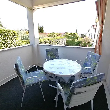 Gloria شقة كرك