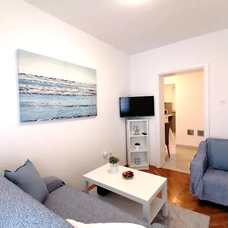Gloria Apartment Krk Town