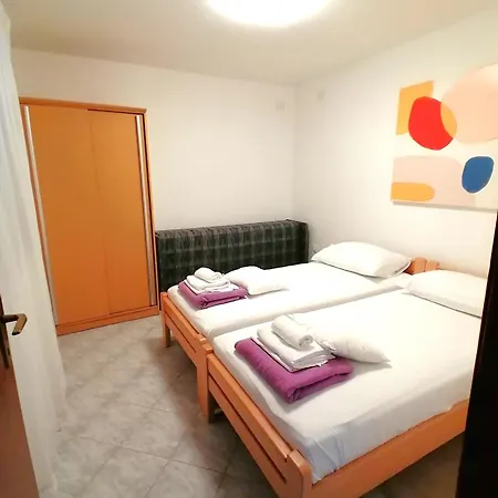 Apartment Gloria