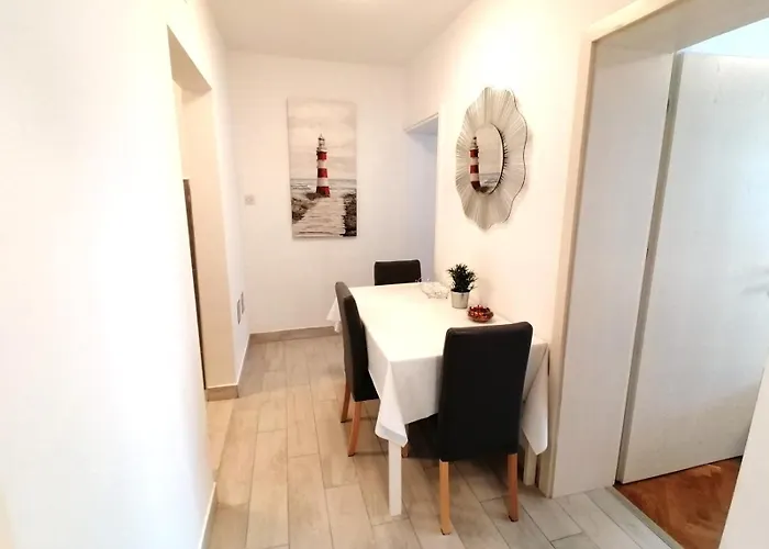 Lägenhet Gloria Krk Town